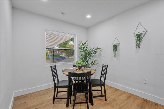 3243 6TH AVENUE S, St Petersburg, FL 33712