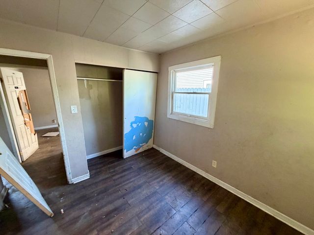 3722 W 20th Place, Gary, IN 46404