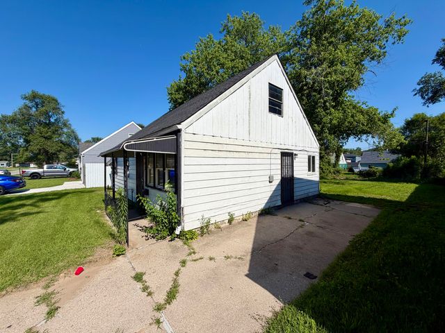 3722 W 20th Place, Gary, IN 46404