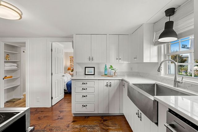 26 Bayview Rd., Marblehead, MA 01945