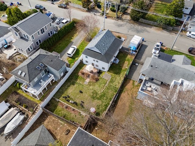 26 Bayview Rd., Marblehead, MA 01945