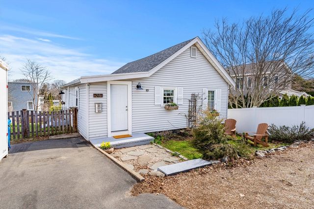 26 Bayview Rd., Marblehead, MA 01945
