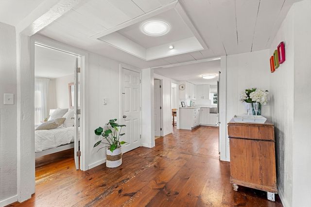 26 Bayview Rd., Marblehead, MA 01945