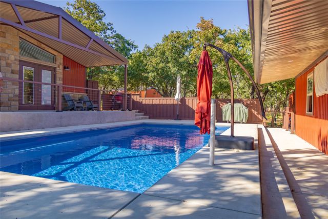 290 County Road 176, Bangs, TX 76823