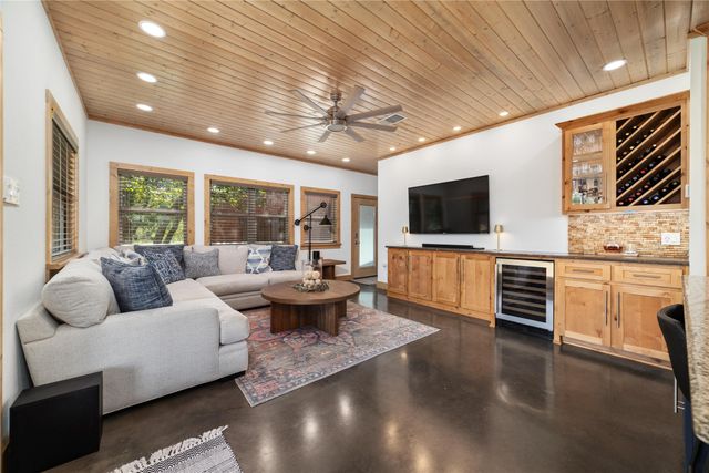 290 County Road 176, Bangs, TX 76823