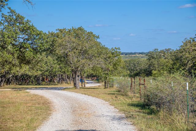 290 County Road 176, Bangs, TX 76823