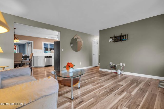 409 Lawrence Drive, Lanoka Harbor, NJ 08734