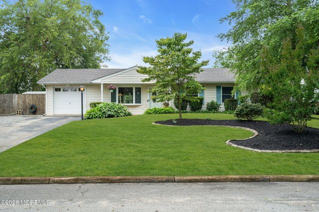 409 Lawrence Drive, Lanoka Harbor, NJ 08734