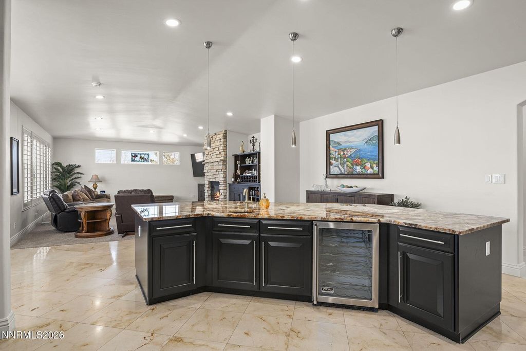 Image 14 of property listing at 13330 W Saddlebow Drive, Reno, NV 89511