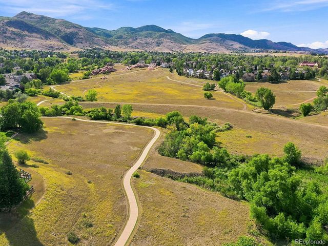 26 Red Fox Lane, Littleton, CO 80127