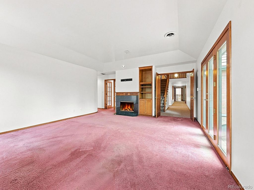 Image 32 of property listing at 26 Red Fox Lane, Littleton, CO 80127