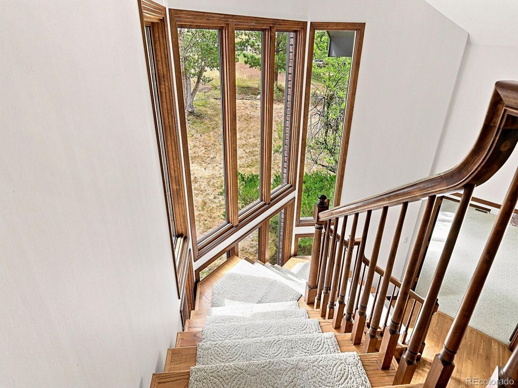 Image 46 of property listing at 26 Red Fox Lane, Littleton, CO 80127
