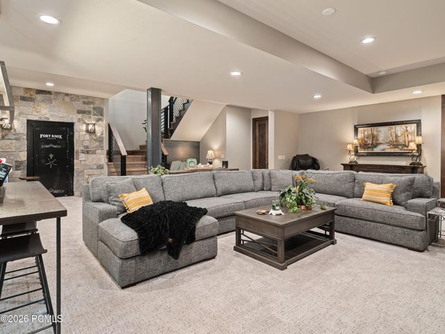 1156 N Valley View Drive, Eden, UT 84310