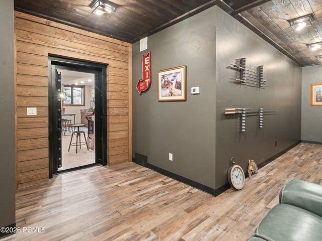 1156 N Valley View Drive, Eden, UT 84310