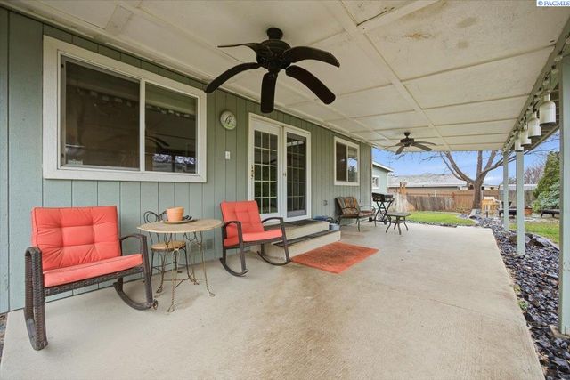 2416 Road 60, Pasco, WA 99301