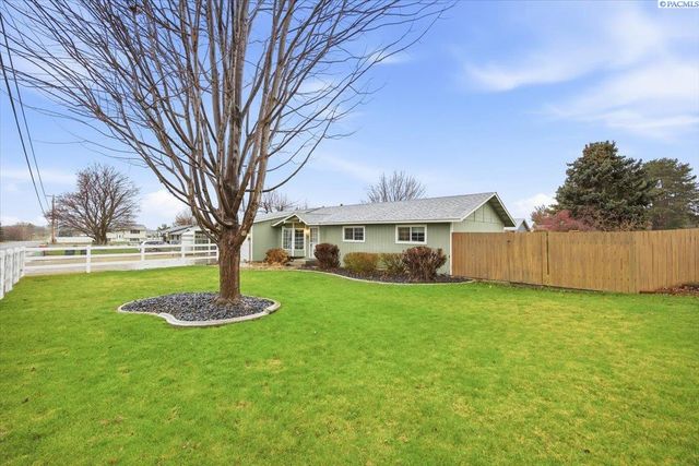 2416 Road 60, Pasco, WA 99301