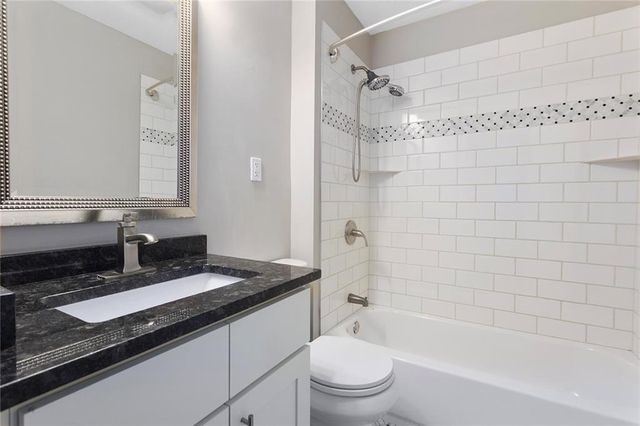 5601 Harrison Street, Kansas City, MO 64110