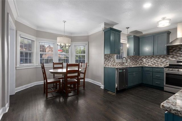 5601 Harrison Street, Kansas City, MO 64110