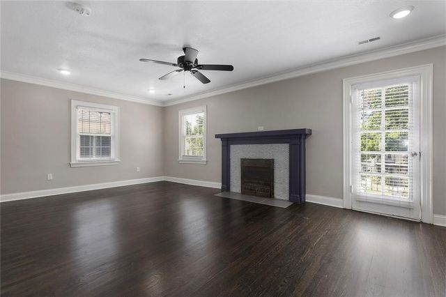 5601 Harrison Street, Kansas City, MO 64110