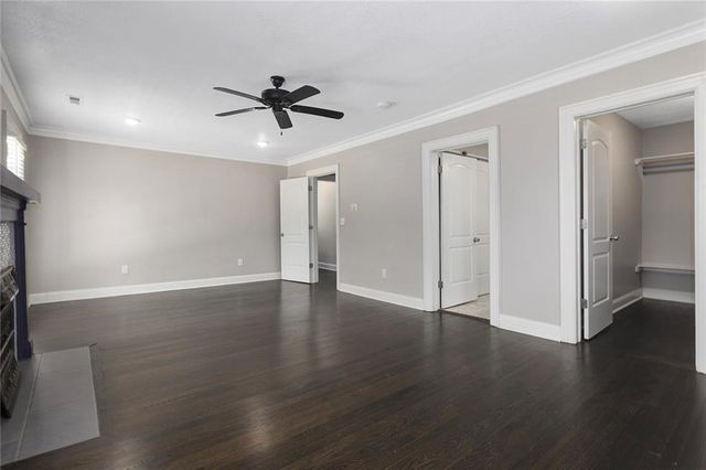 5601 Harrison Street, Kansas City, MO 64110