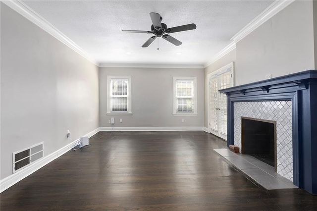 5601 Harrison Street, Kansas City, MO 64110