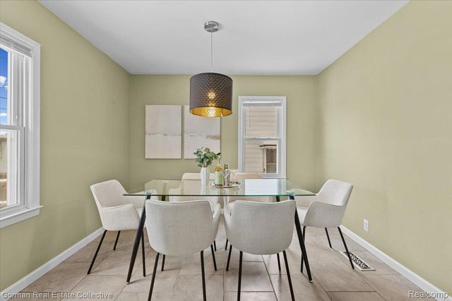 1641 Woodward Heights, Ferndale, MI 48220