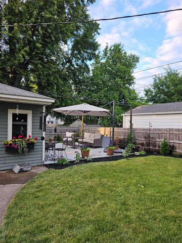 1641 Woodward Heights, Ferndale, MI 48220