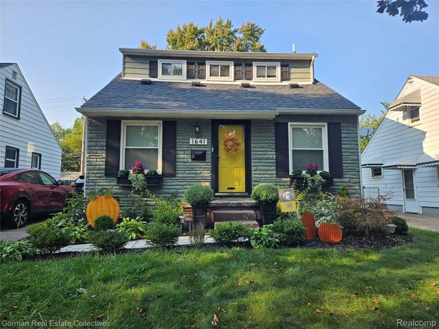 1641 Woodward Heights, Ferndale, MI 48220