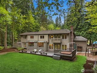 22542 NE 46th Street, Redmond, WA 98053