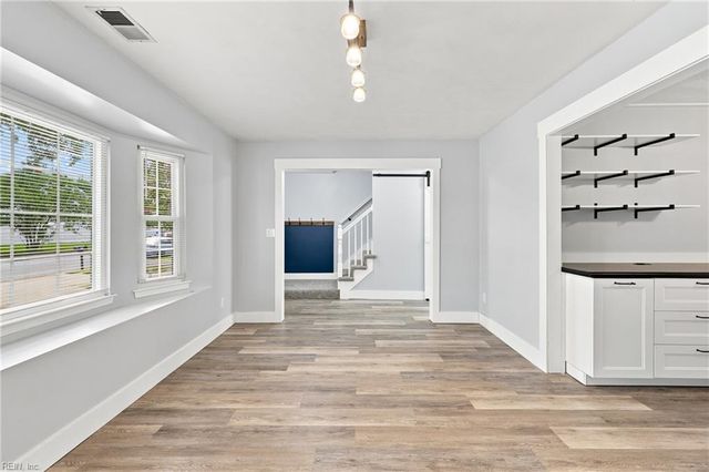 1893 Monument DR, Virginia Beach, VA 23464