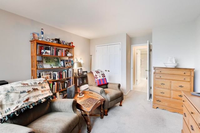 40 N Tower Road 4F, Oak Brook, IL 60523