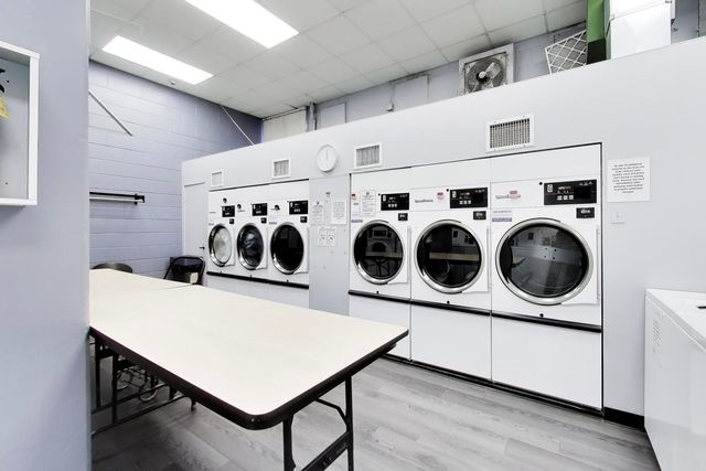 40 N Tower Road 4F, Oak Brook, IL 60523