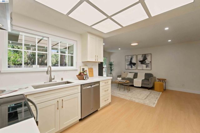 36008 Plumeria, Fremont, CA 94536