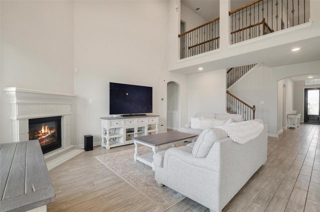 2409 Lake Mist Drive, Texas City, TX 77568