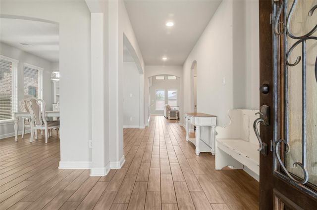 2409 Lake Mist Drive, Texas City, TX 77568