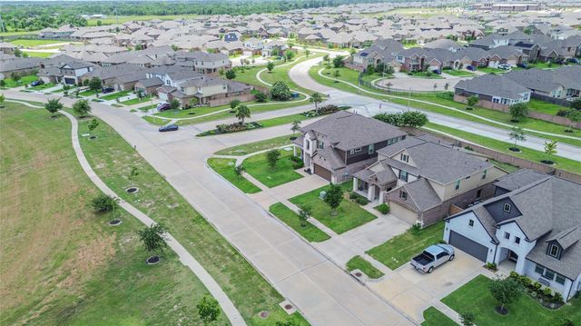 2409 Lake Mist Drive, Texas City, TX 77568