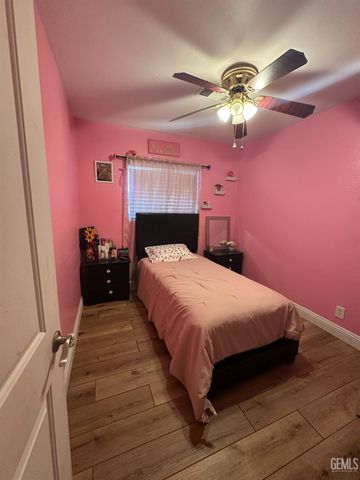 103 Hudson Drive, Bakersfield, CA 93307