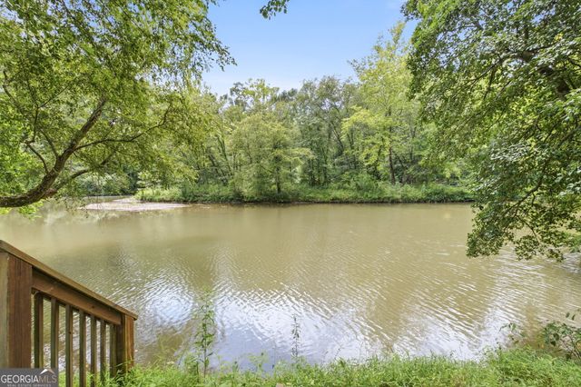 938 Waters Street W, Clarkesville, GA 30523