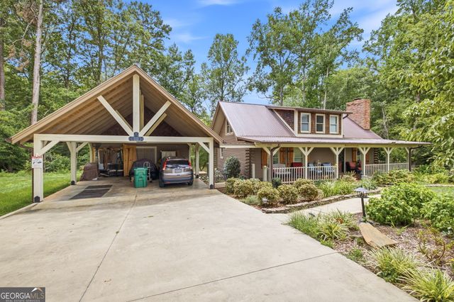 938 Waters Street W, Clarkesville, GA 30523