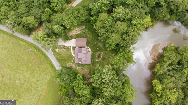 938 Waters Street W, Clarkesville, GA 30523