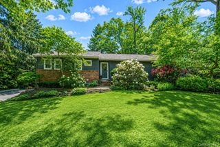 28 Royal Oak Drive, Huntington, NY 11743