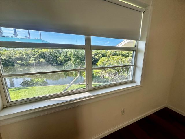 1815 Robalo Drive C201, Vero Beach, FL 32960