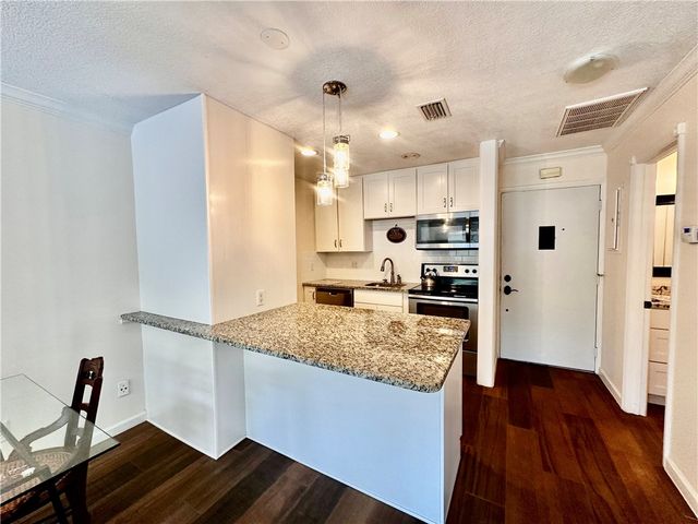 1815 Robalo Drive C201, Vero Beach, FL 32960