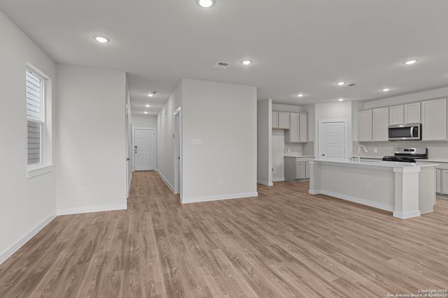 6567 Bufflehead Bend, Leon Valley, TX 78238