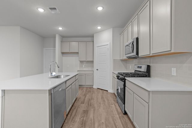 6567 Bufflehead Bend, Leon Valley, TX 78238