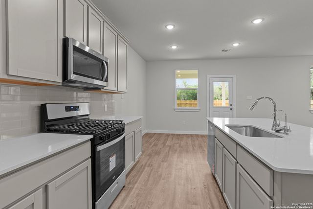 6567 Bufflehead Bend, Leon Valley, TX 78238
