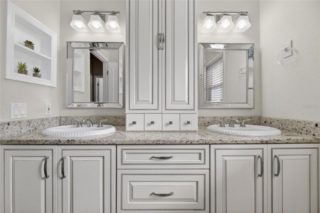 1335 JUMANA LOOP, Apollo Beach, FL 33572