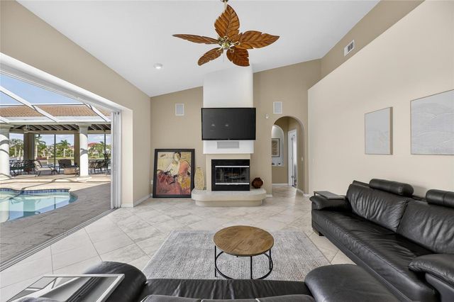 1335 JUMANA LOOP, Apollo Beach, FL 33572