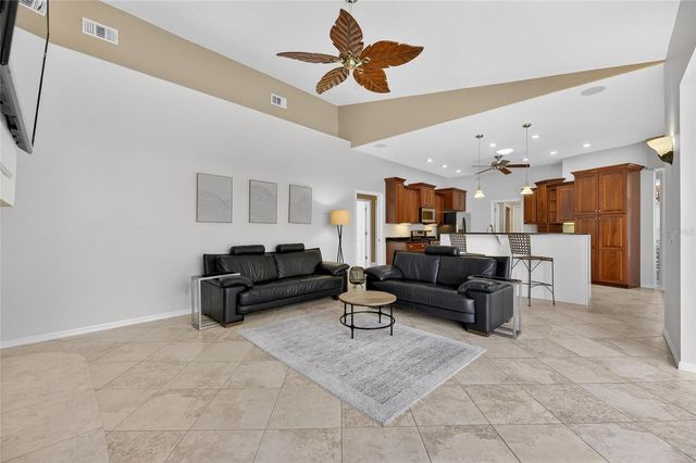 1335 JUMANA LOOP, Apollo Beach, FL 33572