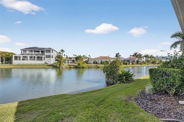 1335 JUMANA LOOP, Apollo Beach, FL 33572